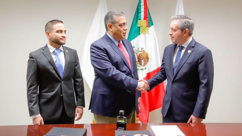 Entrega Fiscal General informe de actividades 2024
