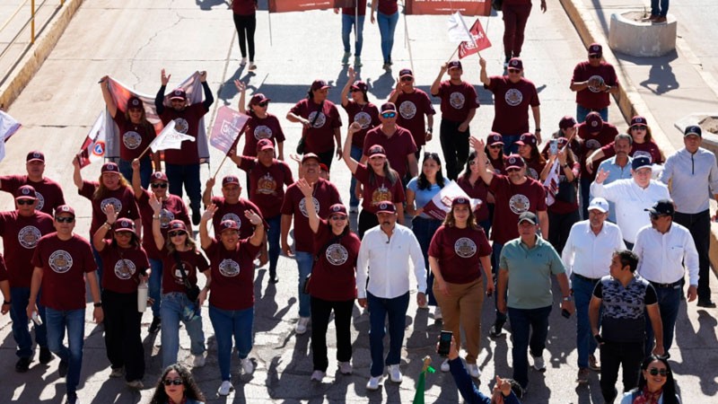 Encabeza Javier Lamarque el desfile por el Día del Trabajo